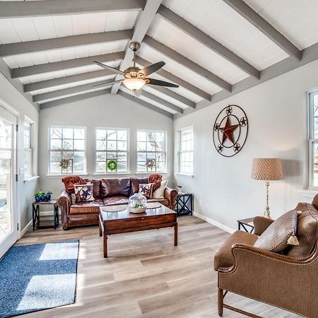 5 Bdrm Home On 2 Acres Mins To Wineries Private Heated Pool And Hot Tub Джонсън Сити Екстериор снимка