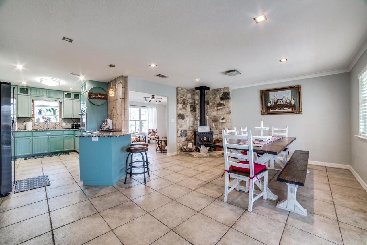 5 Bdrm Home On 2 Acres Mins To Wineries Private Heated Pool And Hot Tub Джонсън Сити Екстериор снимка