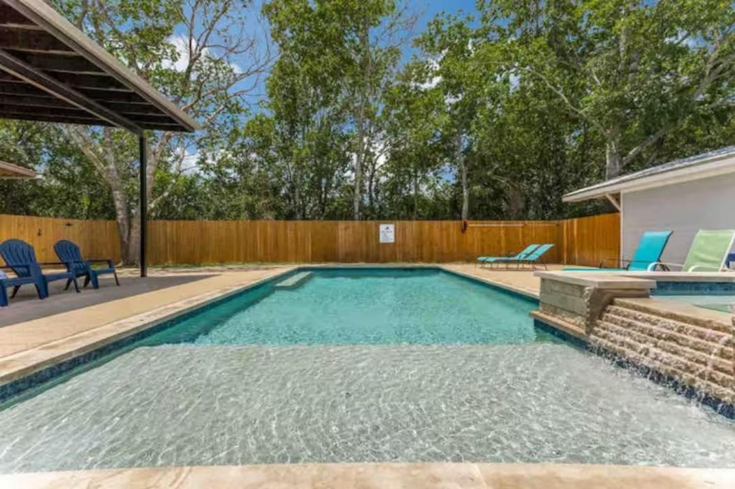 5 Bdrm Home On 2 Acres Mins To Wineries Private Heated Pool And Hot Tub Джонсън Сити Екстериор снимка